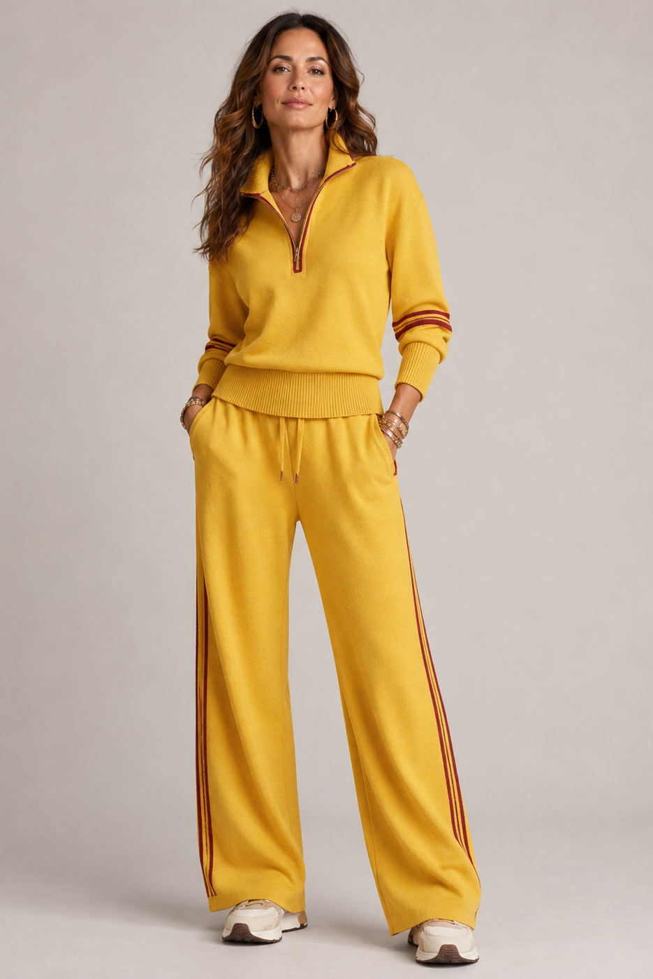 Laverne | Tracksuit with Quarter Zip and Contrast Stripes