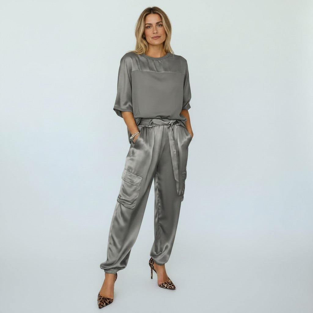 Bresiailda | Two-Piece Set with Short Sleeves and Pockets