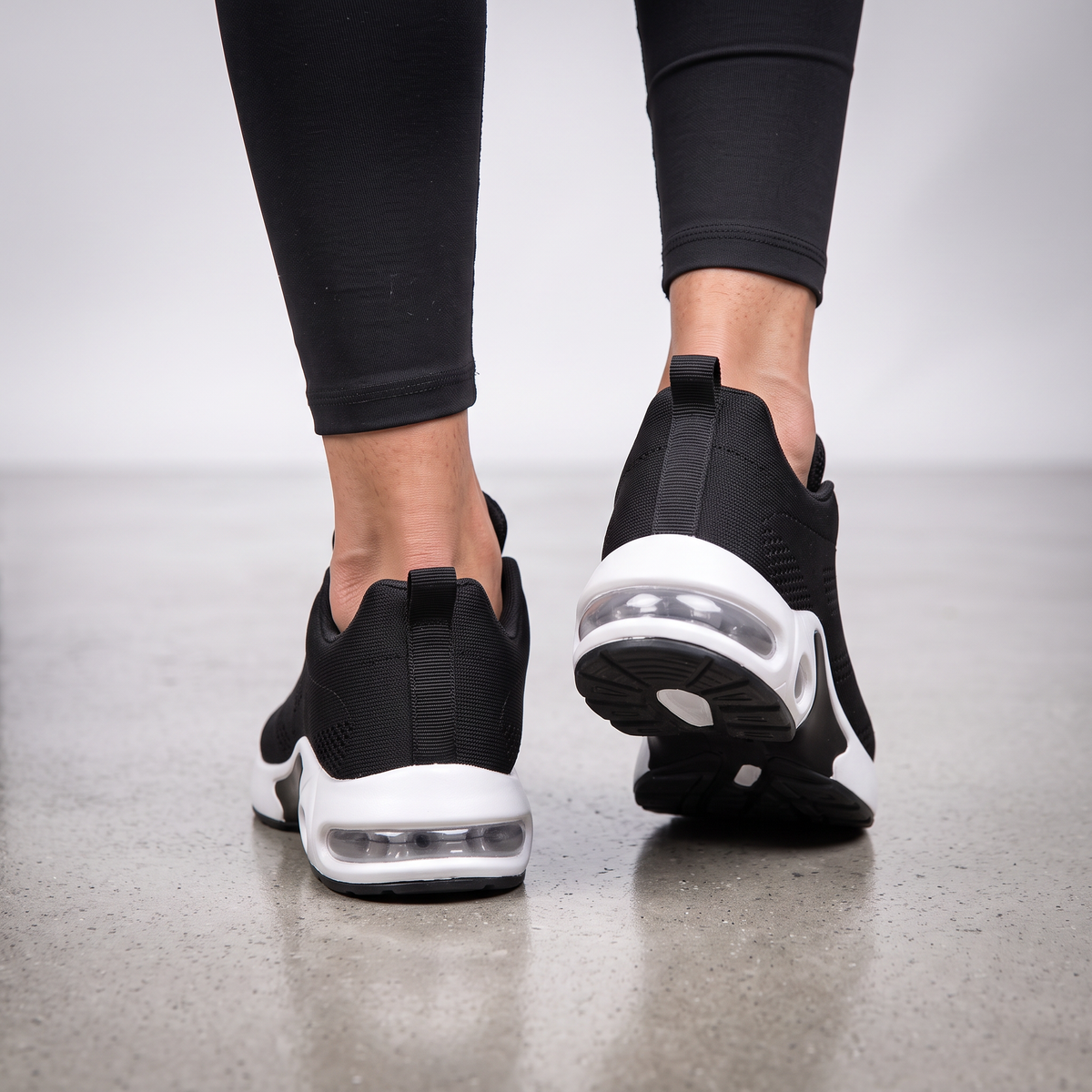 Paulette | Sneakers With Mesh Uppers and Contrast Soles