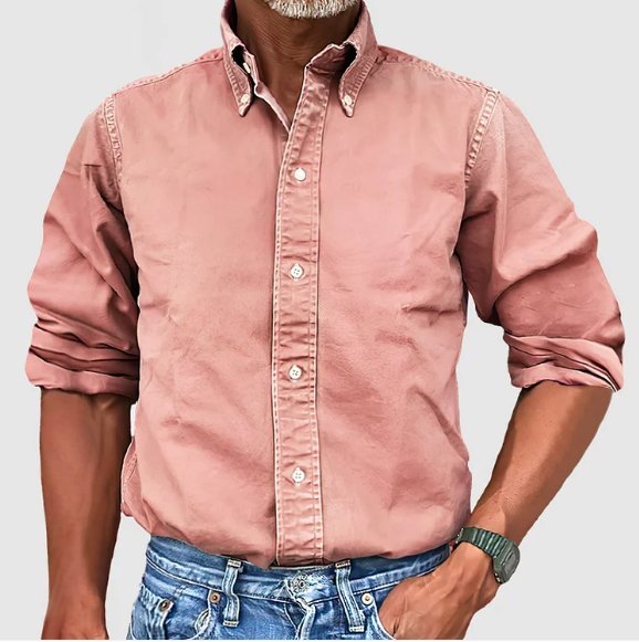Alejandro | Classic Button-Up Shirt in Khaki