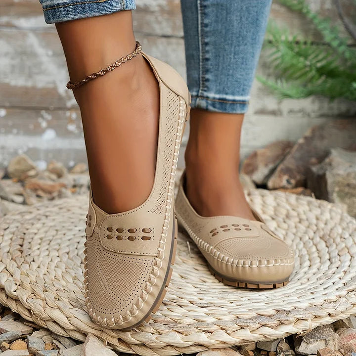 Gerdien | Slip On Loafers Perforated Round Toe