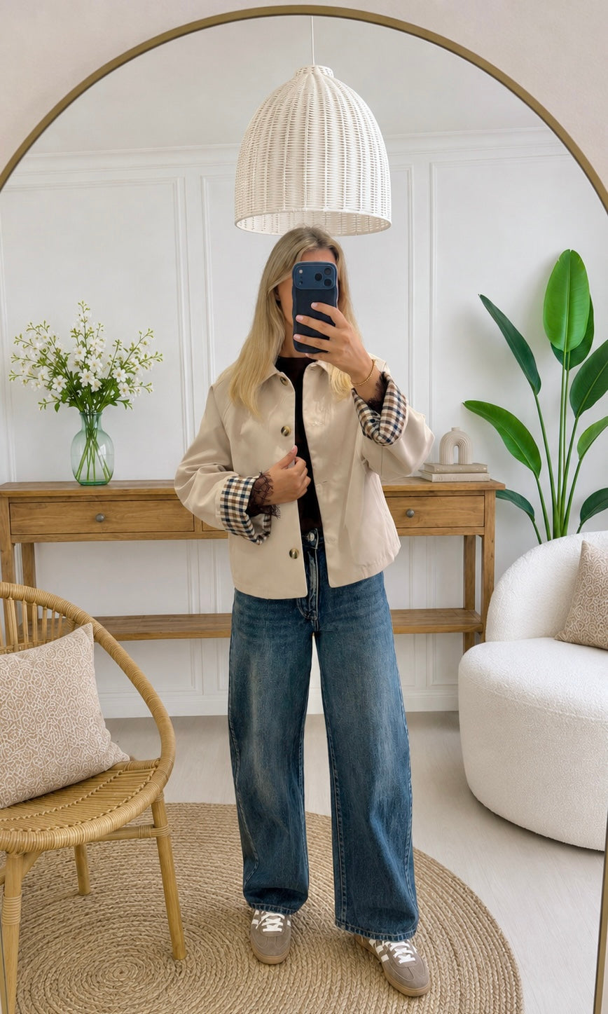 Ayla | Cropped Beige Button Jacket With Checkered Cuffs