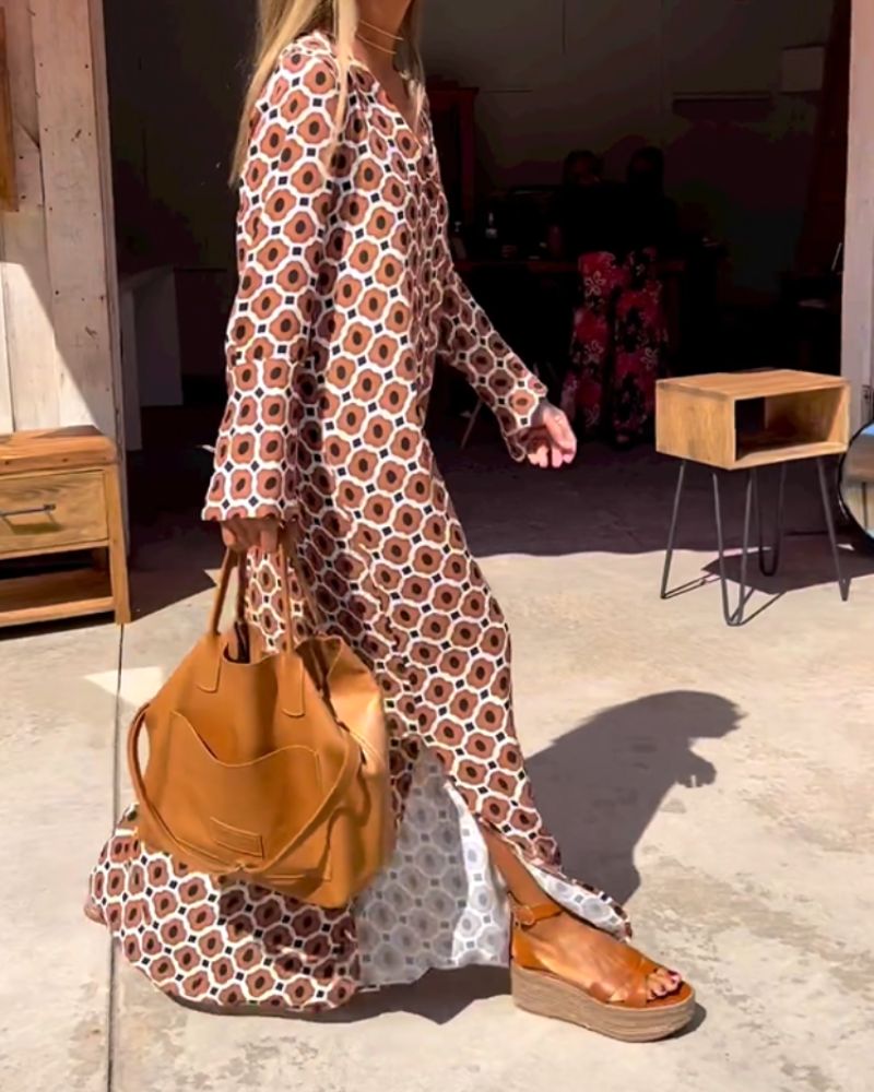 Rivka | Flowy Printed Long Sleeve Maxi Dress