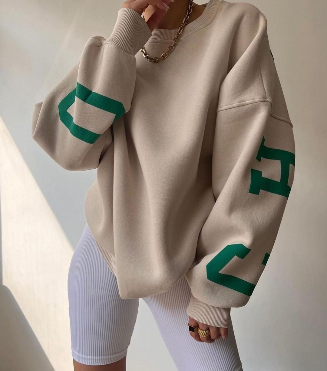 Alara | Sweater with Graphic Print and Long Sleeves