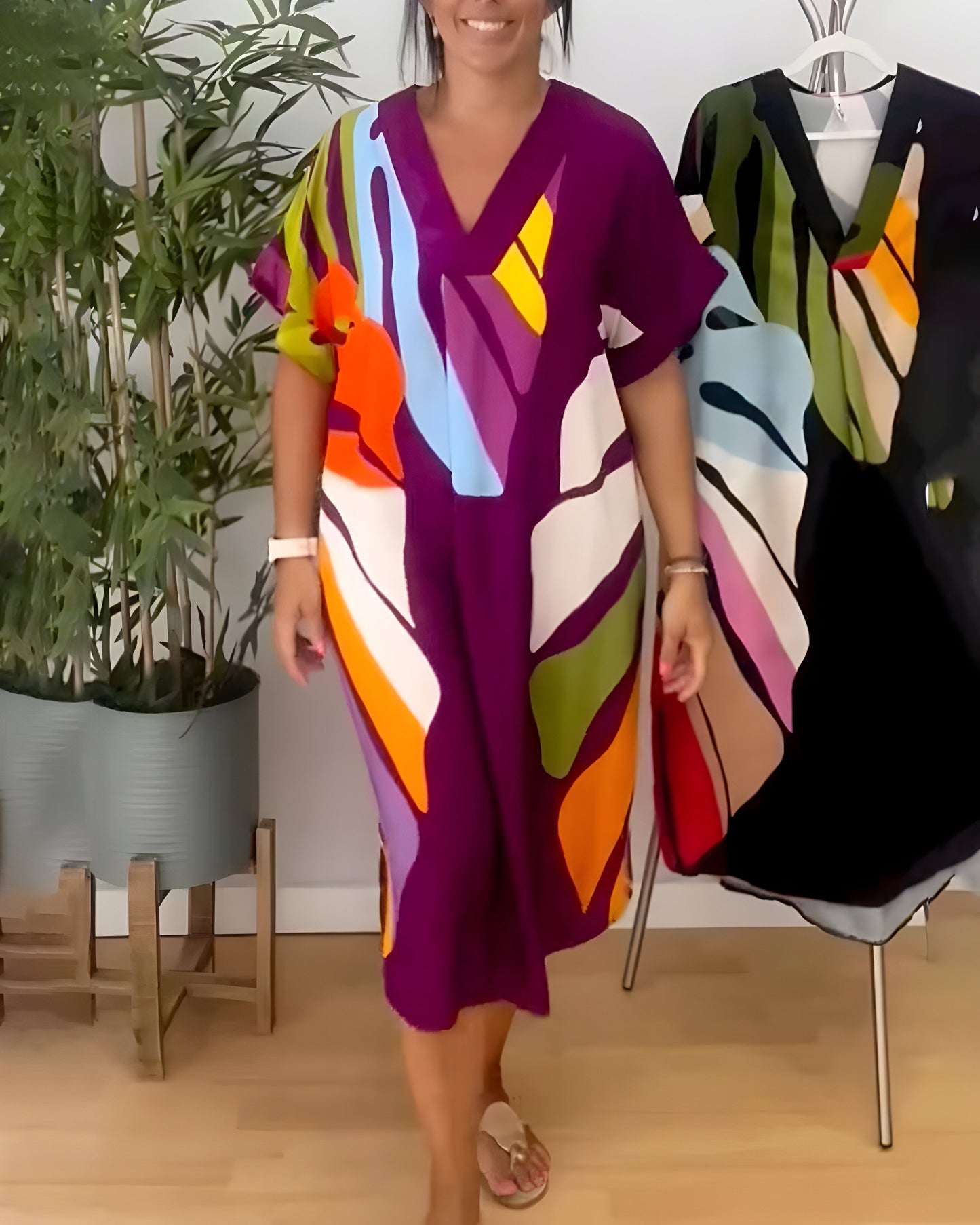 Ailsa | Abstract Print V-Neck Midi Kaftan Dress