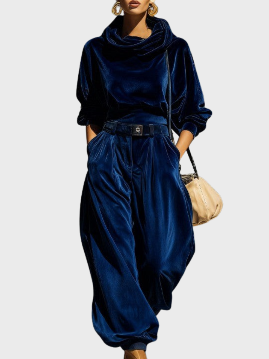 Skaidre | Velvet Long Sleeve Two-Piece Set