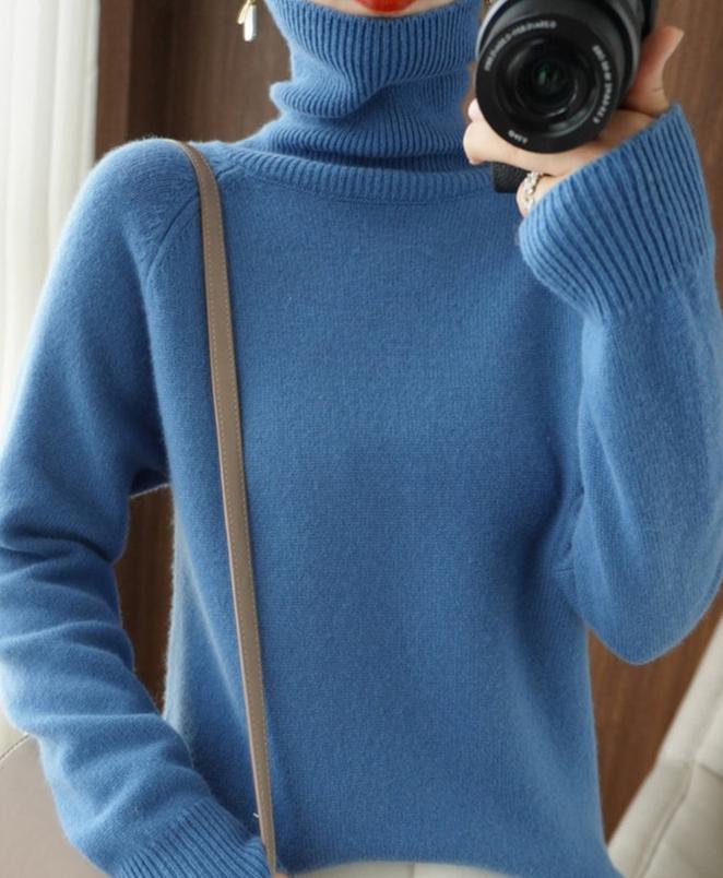 Amber | Sweater Blue Ribbed Turtleneck Long Sleeve