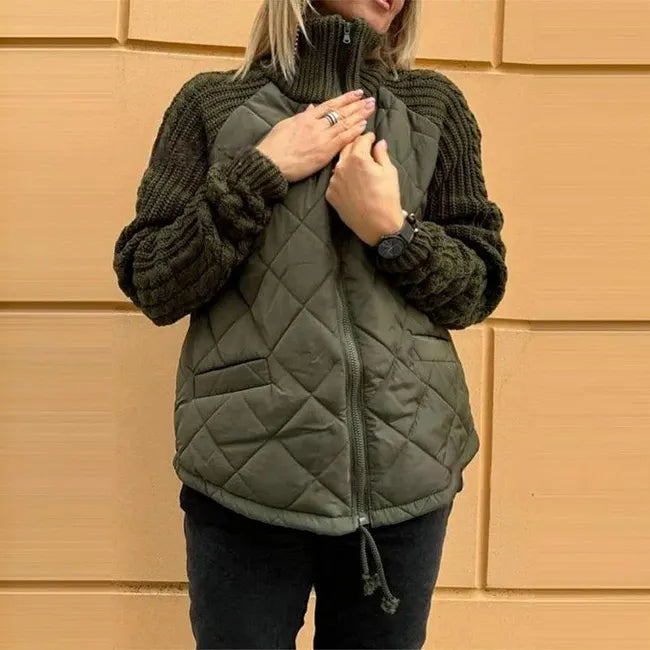 Saskia | Quilted Down Jacket with Knitted Sleeves