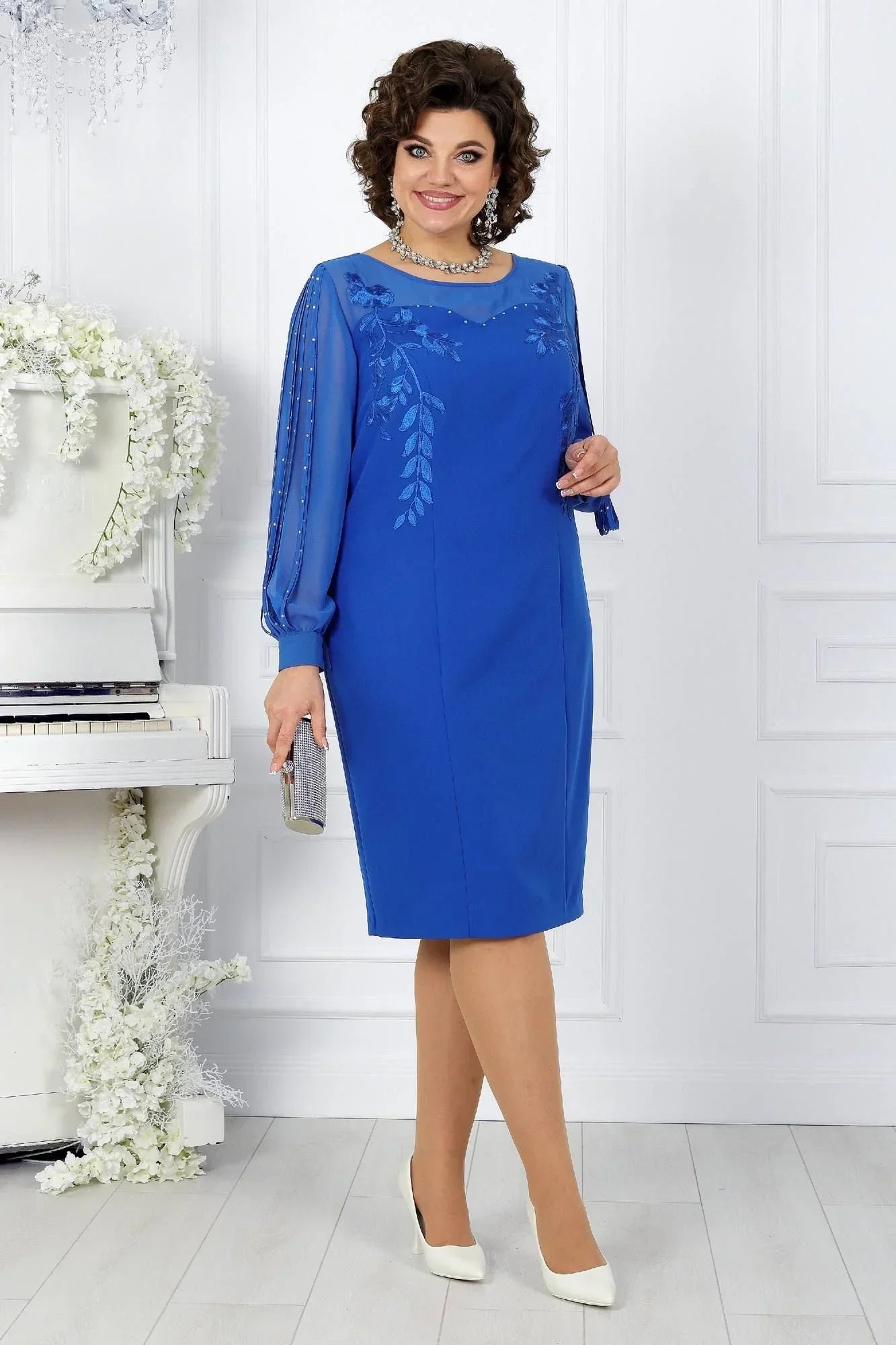 Katreen | Floral Embroidered Long Sleeve Midi Dress