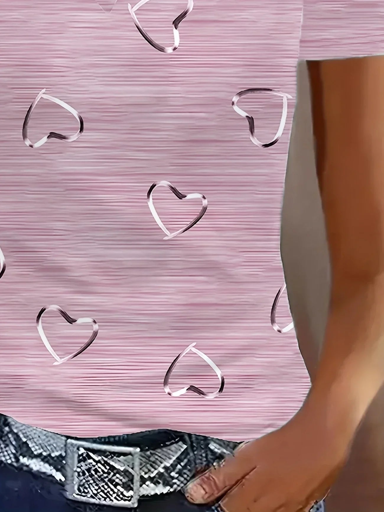 Emlyn | Heart Print Short Sleeve V Neck Top