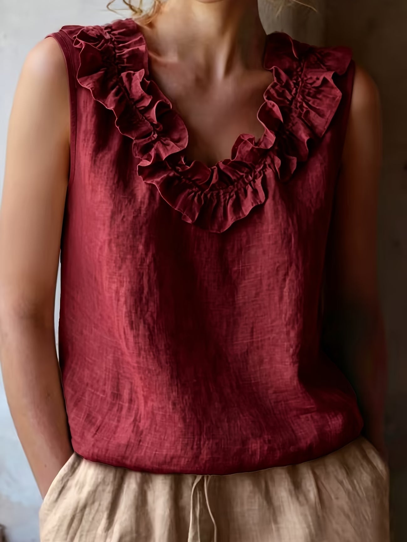 Safiya | Sleeveless Ruffle Neck Loose Blouse