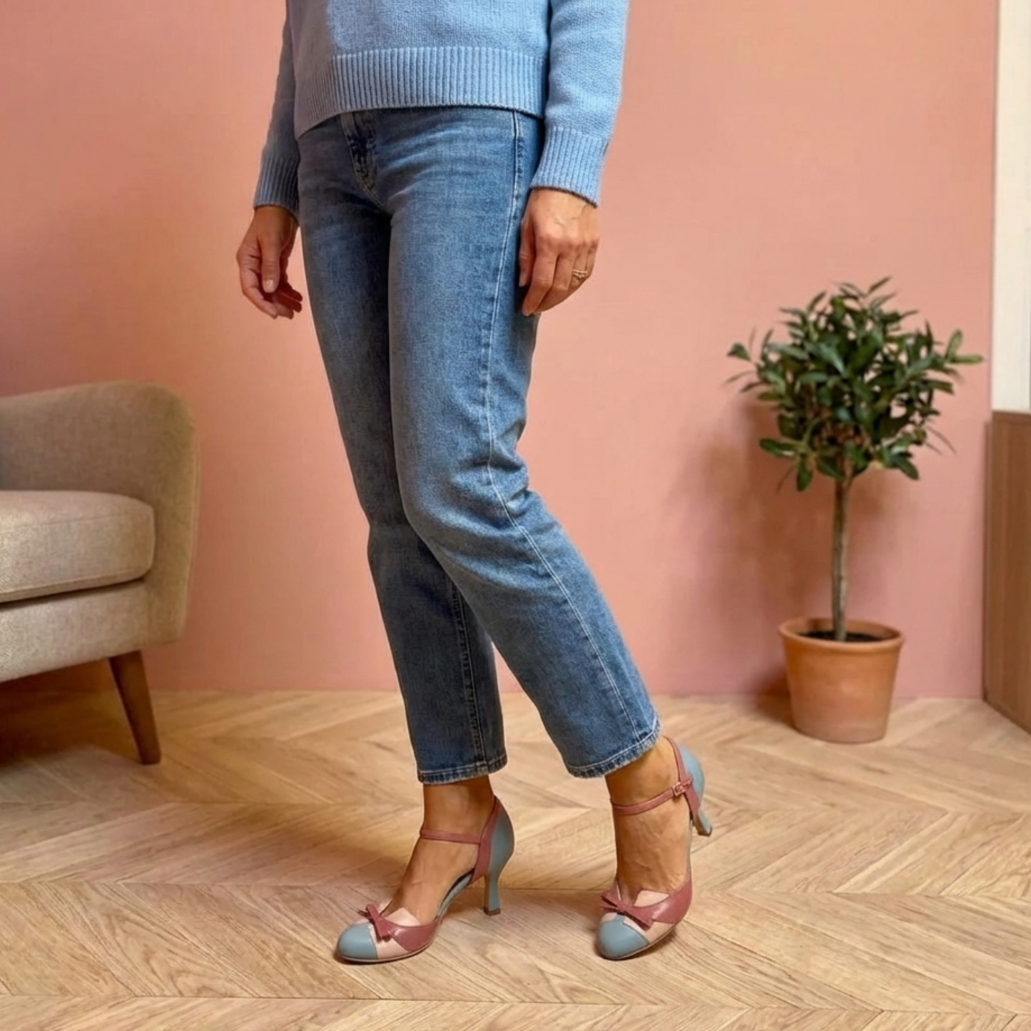 Janet | Color Block Bow Heels