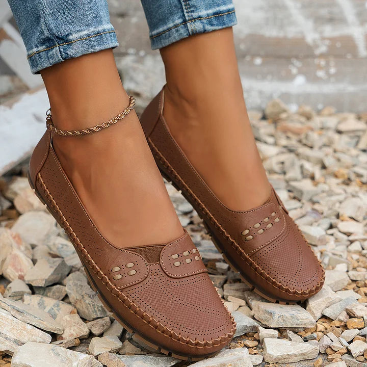 Gerdien | Slip On Loafers Perforated Round Toe
