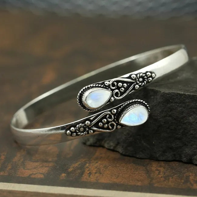 Rovik | Open Cuff Bracelet with Teardrop Stones