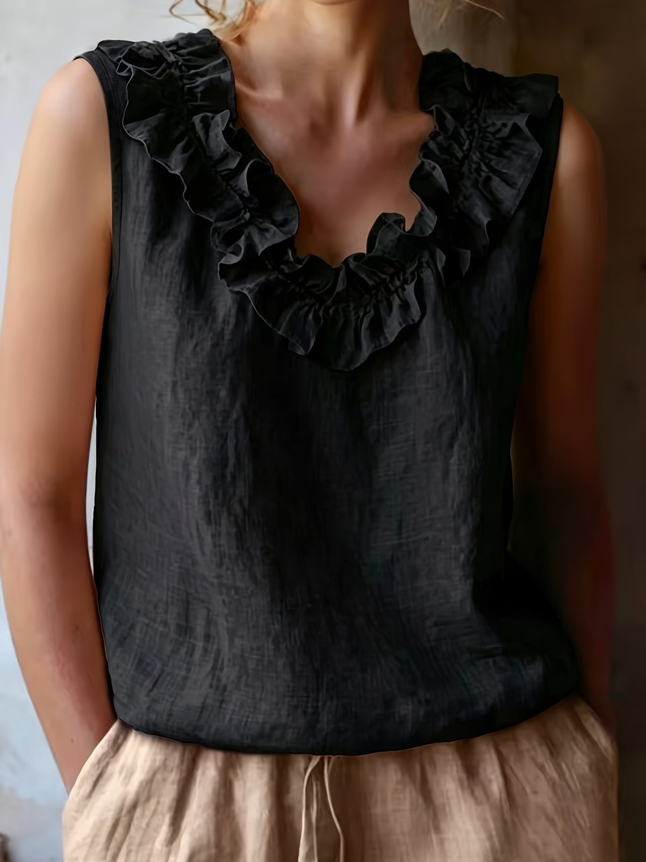 Safiya | Sleeveless Ruffle Neck Loose Blouse