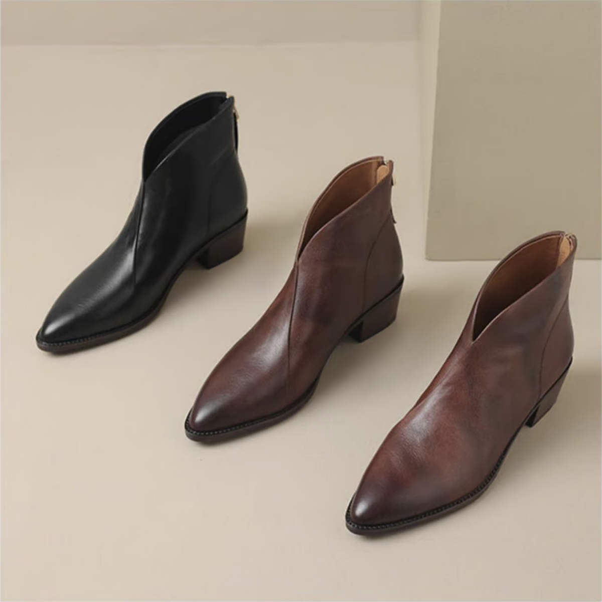 Corien | Boots With Pointed Toes and Block Heels