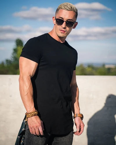 Maxwell - Curved Hem Crewneck T Shirt