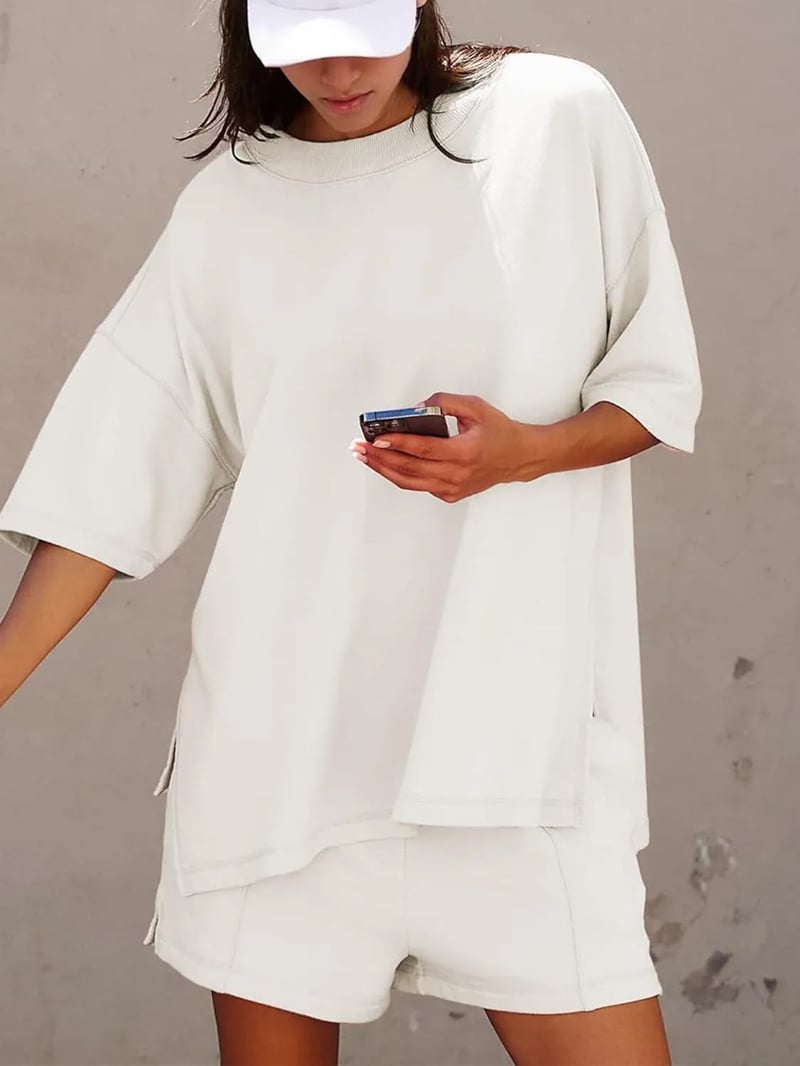Iselin | Two-Piece Round Neck Shorts Set