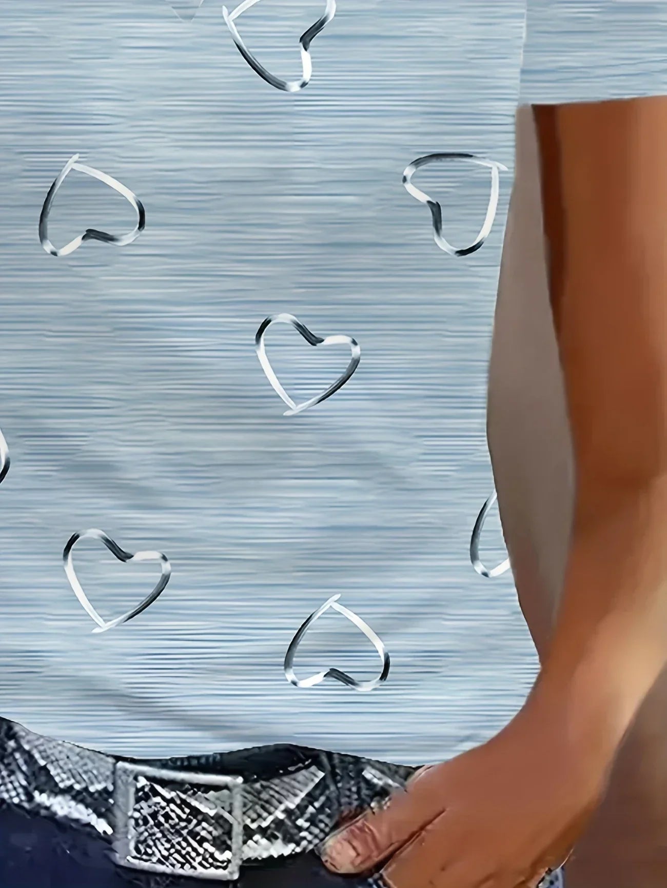 Emlyn | Heart Print Short Sleeve V Neck Top
