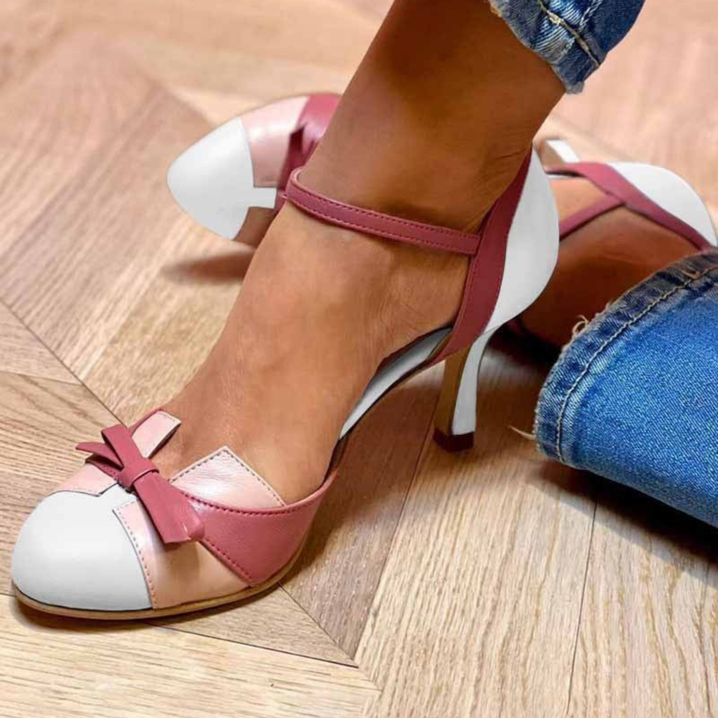 Janet | Color Block Bow Heels