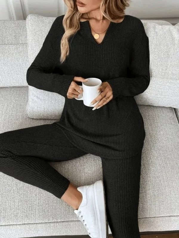 Renfri | Ribbed Knit V-Neck Two-Piece Set