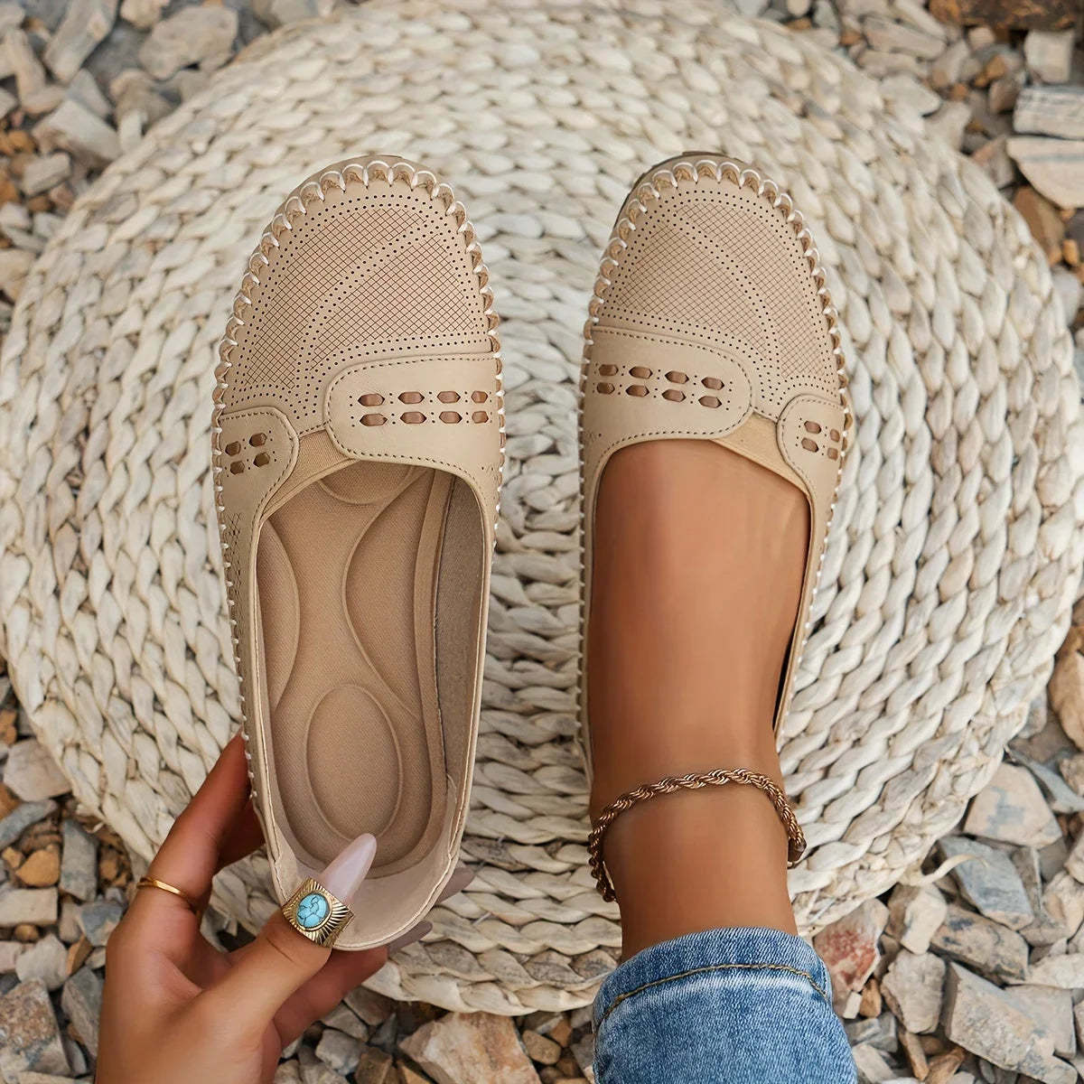 Gerdien | Slip On Loafers Perforated Round Toe