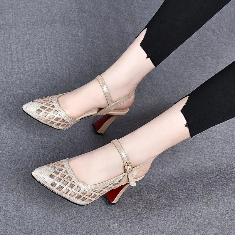 Henriette | Slingback Pumps with Pointed Cutout Toe