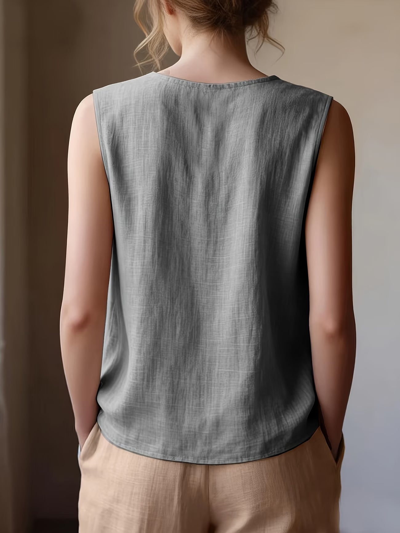 Safiya | Sleeveless Ruffle Neck Loose Blouse