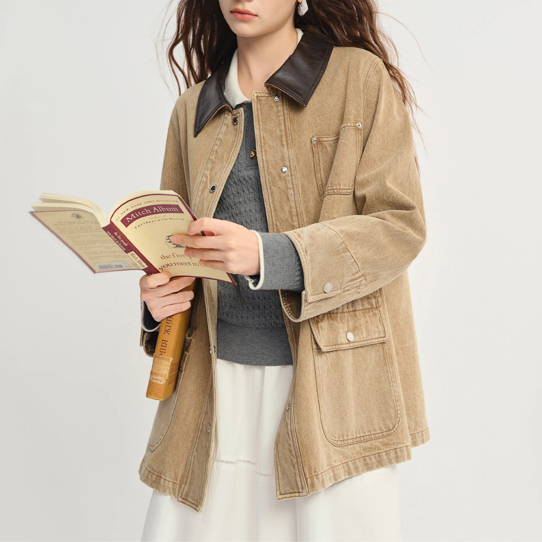 Prismflow | Denim Jacket with Contrast Collar and Pockets