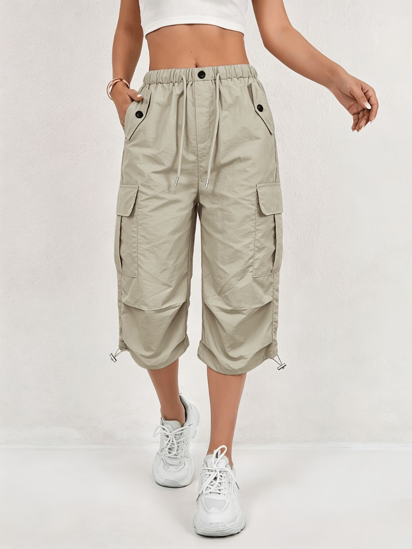 Nanna | Cargo Capri Pants With Drawstring Waist