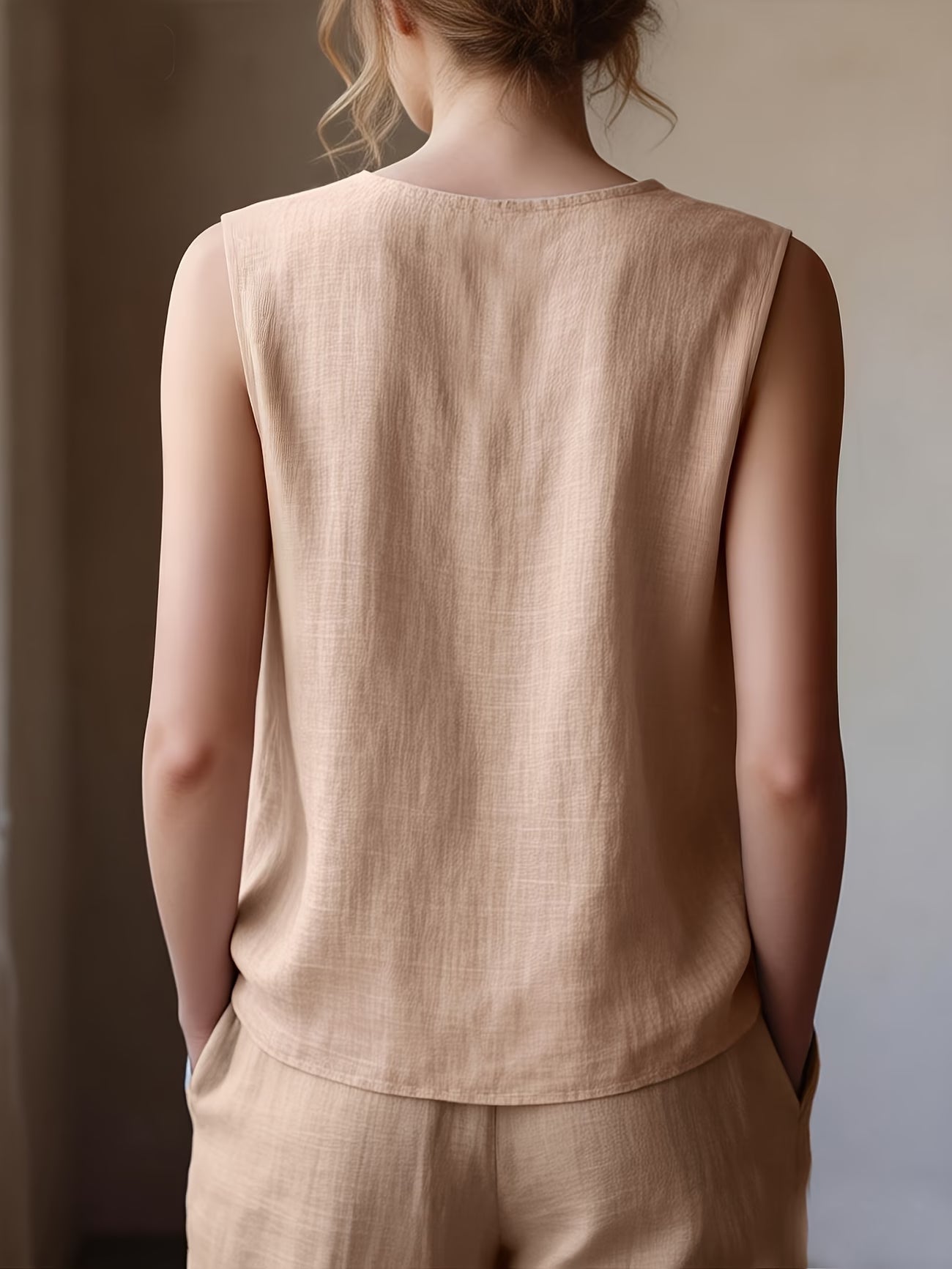 Safiya | Sleeveless Ruffle Neck Loose Blouse
