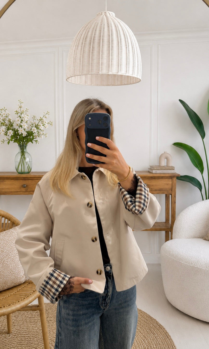 Ayla | Cropped Beige Button Jacket With Checkered Cuffs