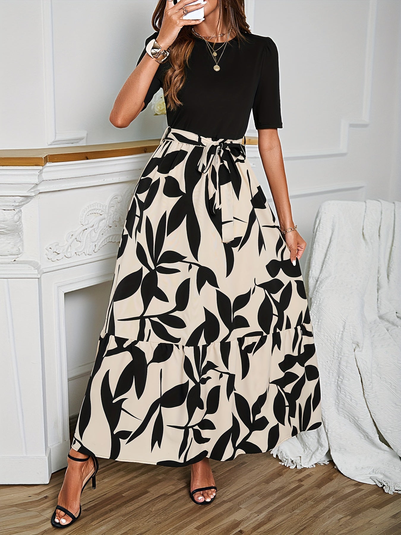 Nuray | Dress with Floral Skirt and Tie Waist