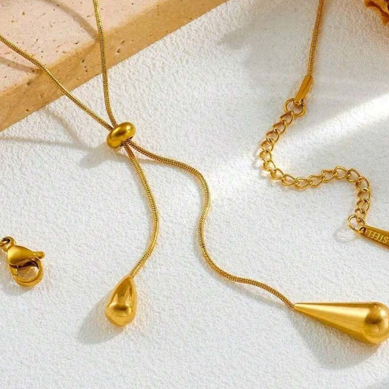 Sillyna | Necklace with Adjustable Double Teardrop Pendants