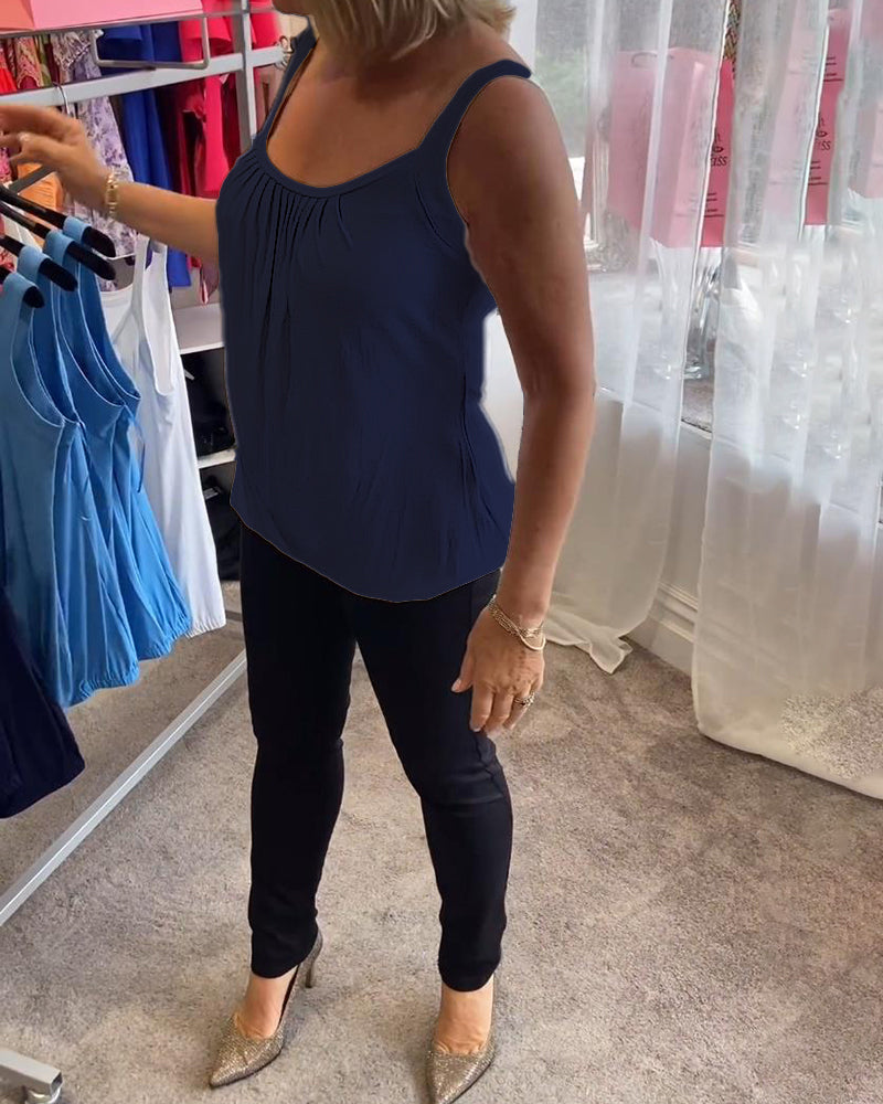 Hanner - Pleated Sleeveless Scoop Neck Tank Top