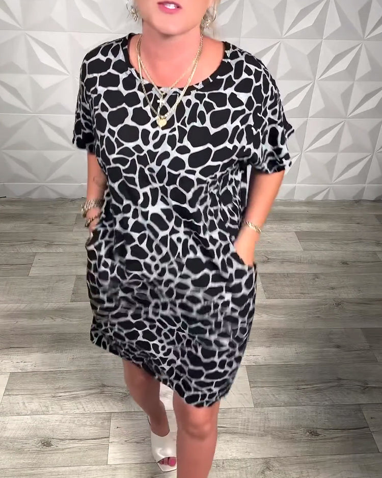 Salvinia - Abstract Print Short Sleeve Dress