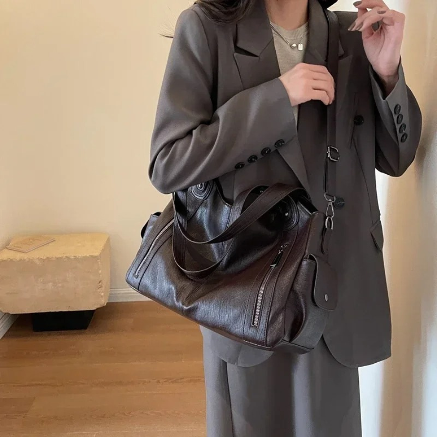 Lynn | Tote Bag Large Shoulder Style Zip Pockets