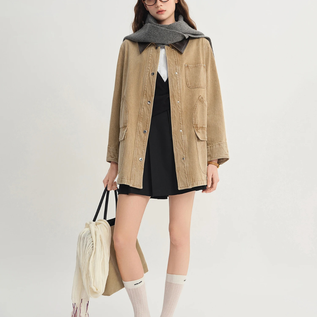 Prismflow | Denim Jacket with Contrast Collar and Pockets