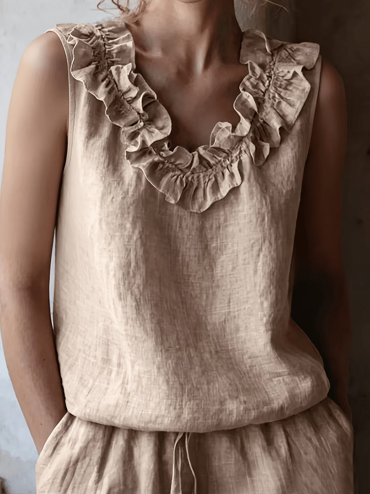 Safiya | Sleeveless Ruffle Neck Loose Blouse