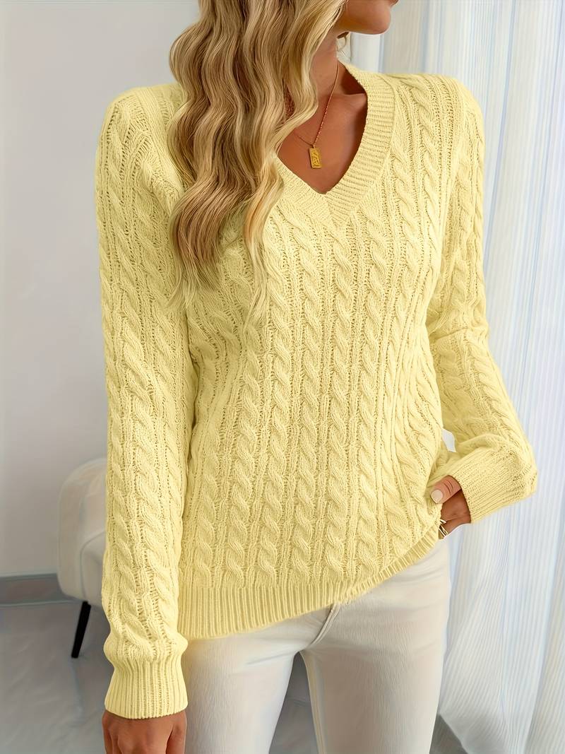 Zivah | Cable Knit V-Neck Long Sleeve Sweater