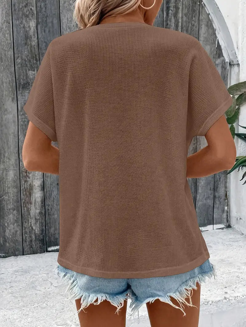 Marylou | Crew Neck Button Front Short Sleeve Top