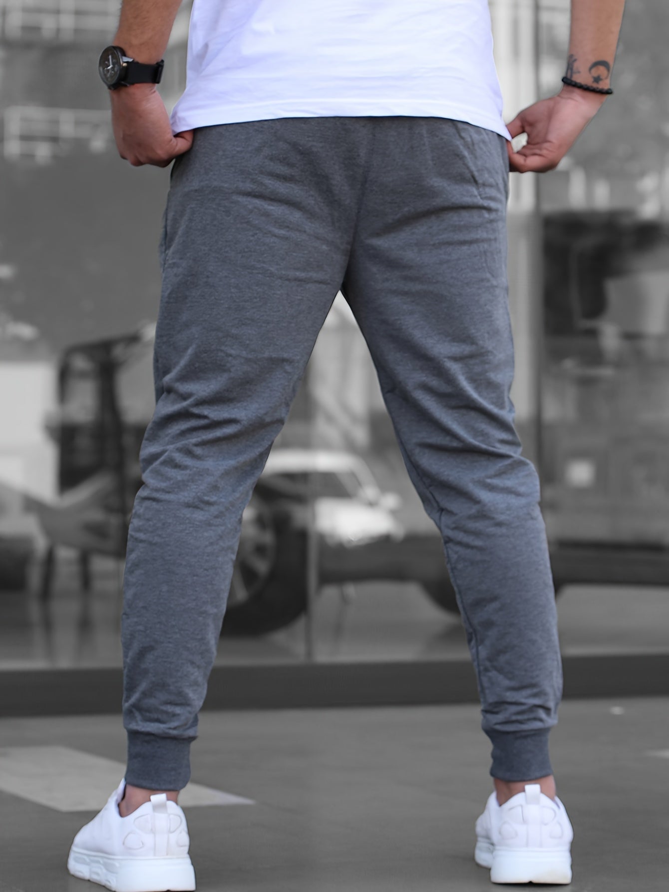 Cleiton | Drawstring Tapered Jogger Trousers