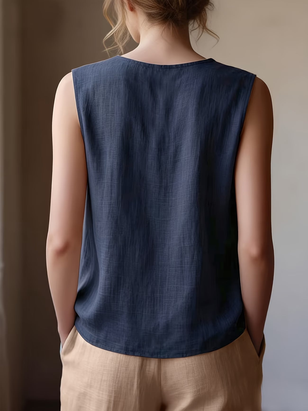 Safiya | Sleeveless Ruffle Neck Loose Blouse