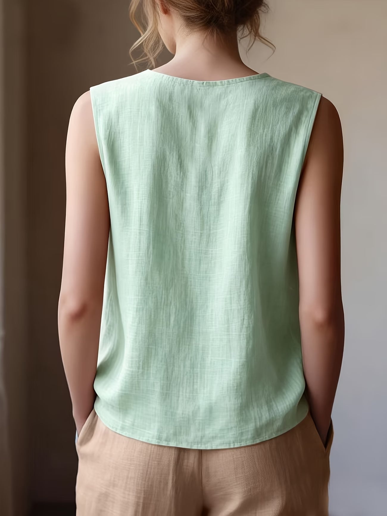 Safiya | Sleeveless Ruffle Neck Loose Blouse
