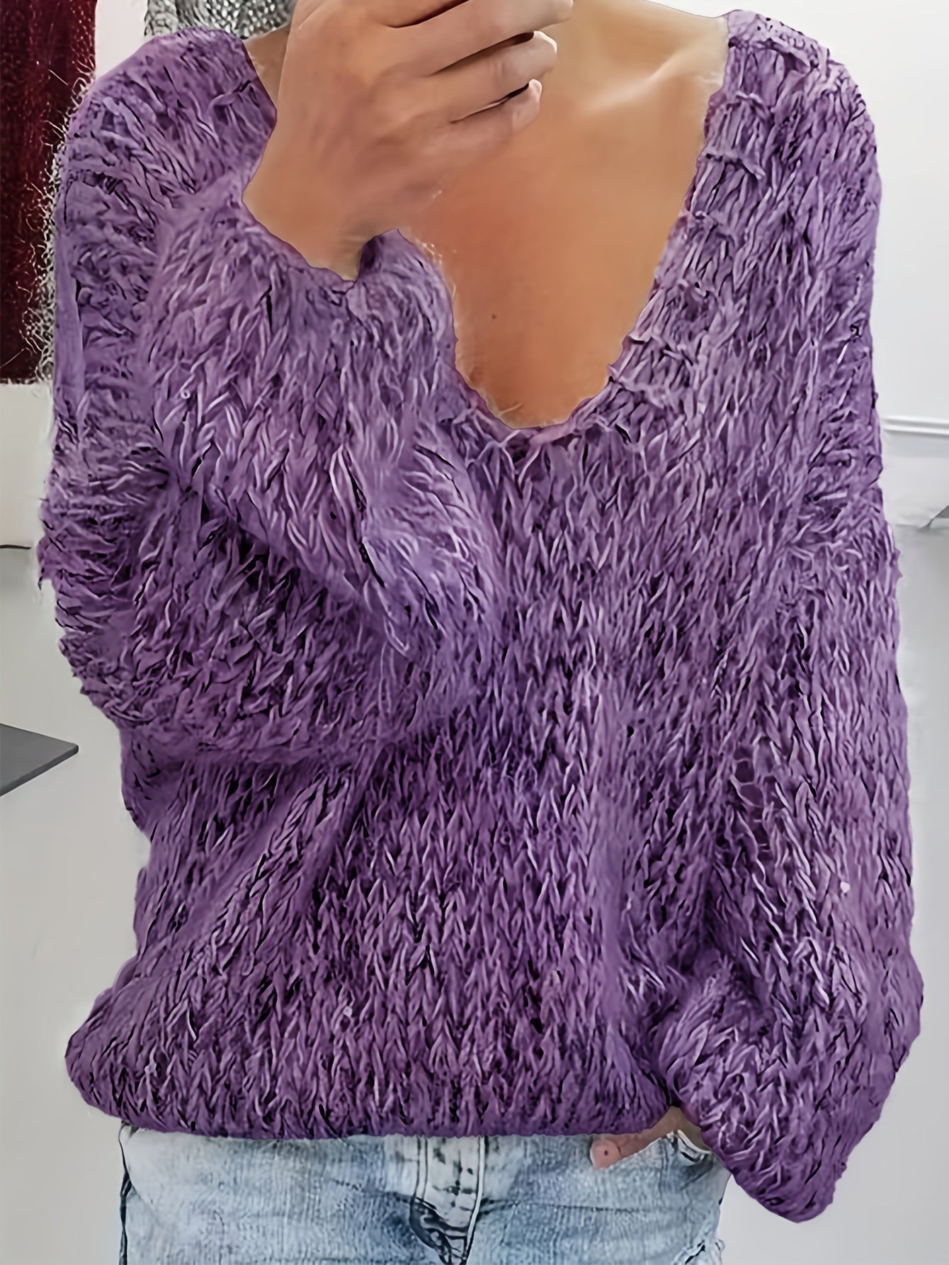 Vriona | Sweater With V-Neck and Long Sleeves