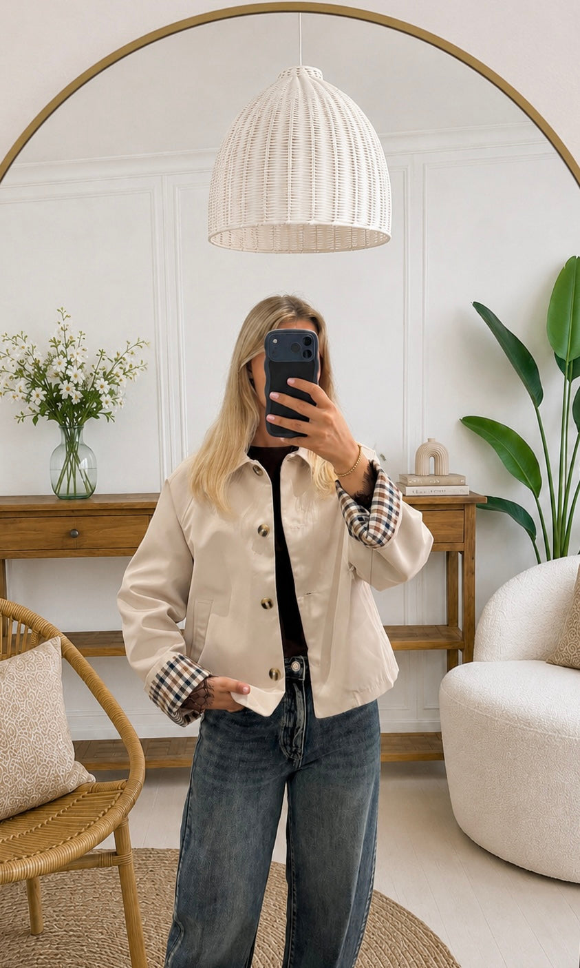 Ayla | Cropped Beige Button Jacket With Checkered Cuffs