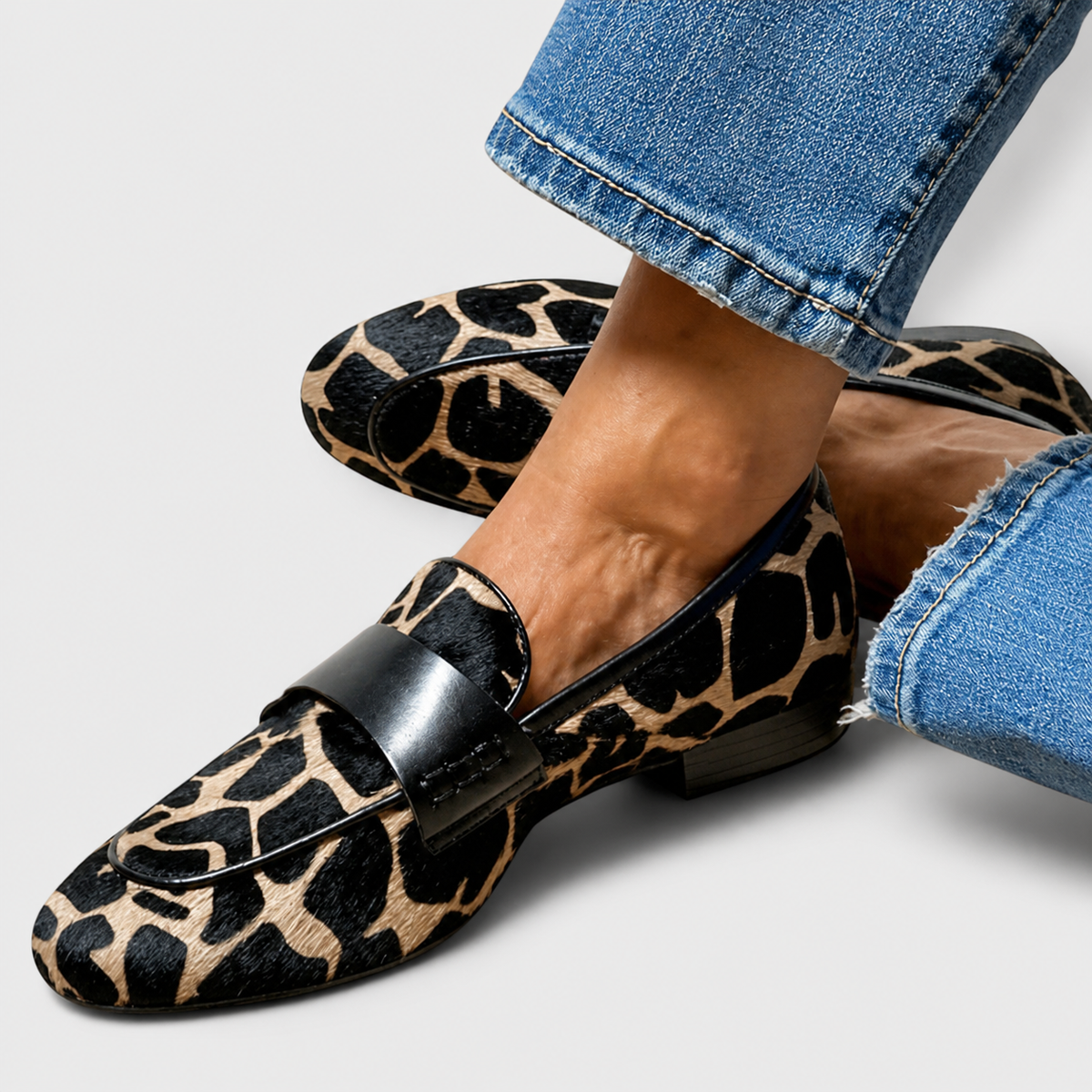 Anni | Loafers With Leopard Print and Black Strap