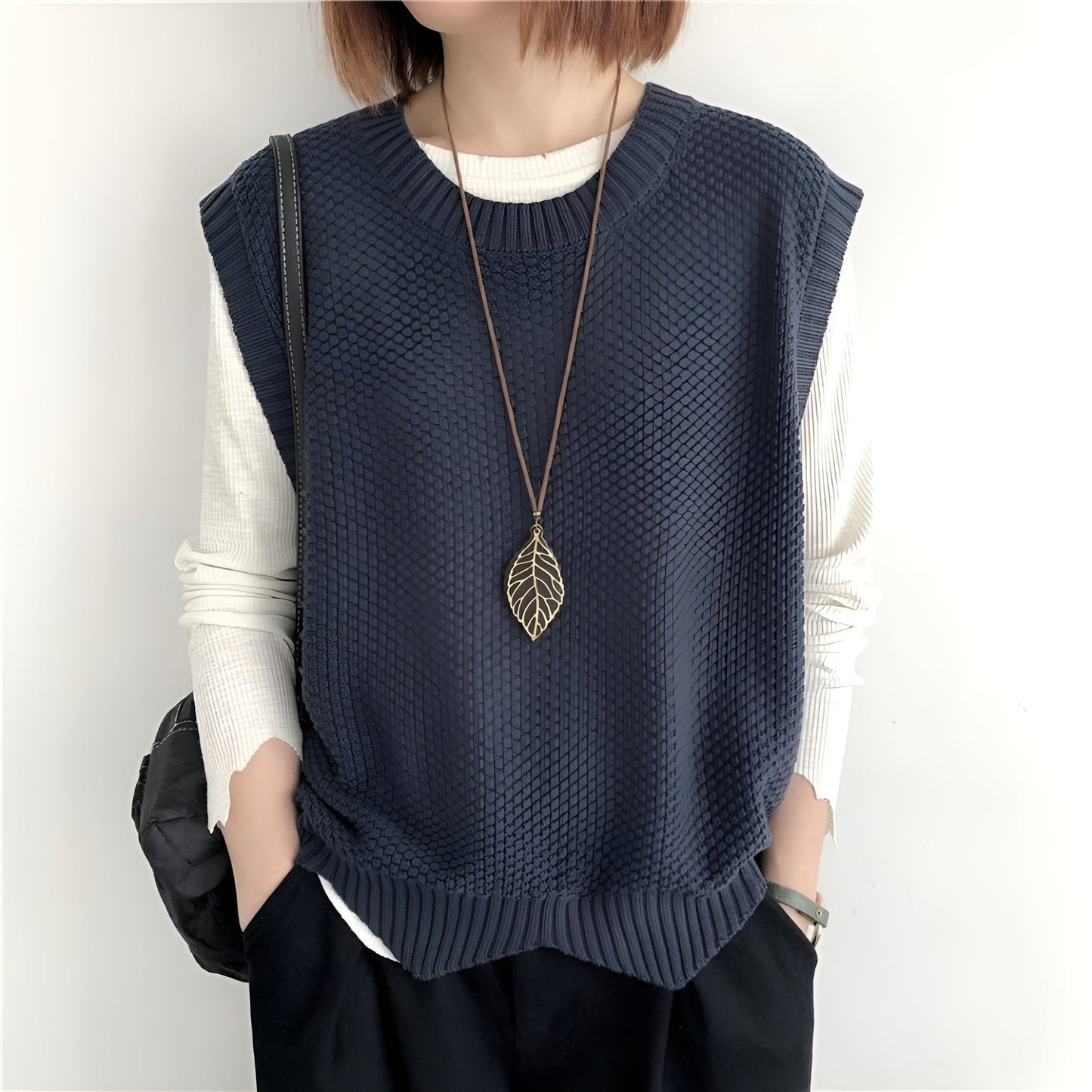 Ramona | Knitted Sleeveless Crew Neck Sweater Vest