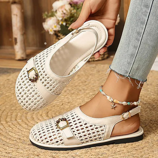 Ghie | Woven Closed Toe Slingback Flat Sandals