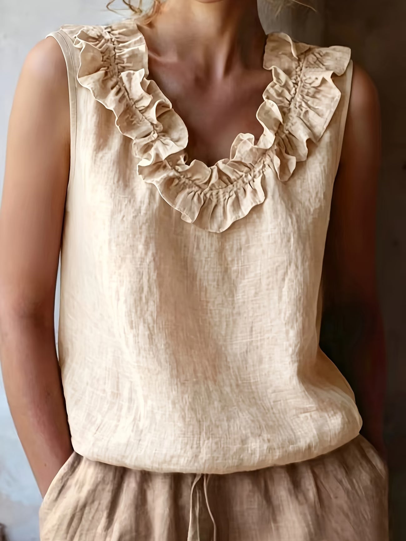 Safiya | Sleeveless Ruffle Neck Loose Blouse